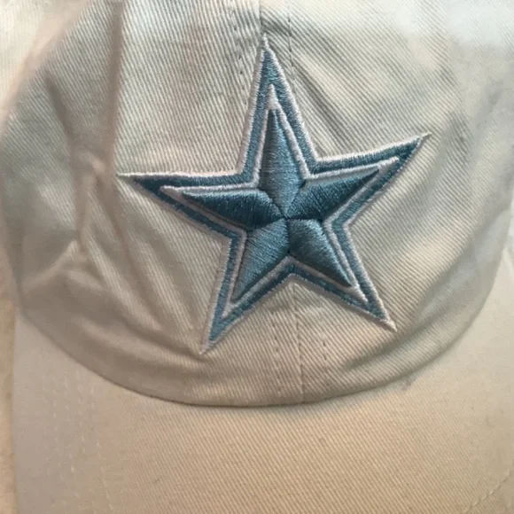 EUC Dallas cowboy NFL Ladies ball cap white - Picture 6 of 10